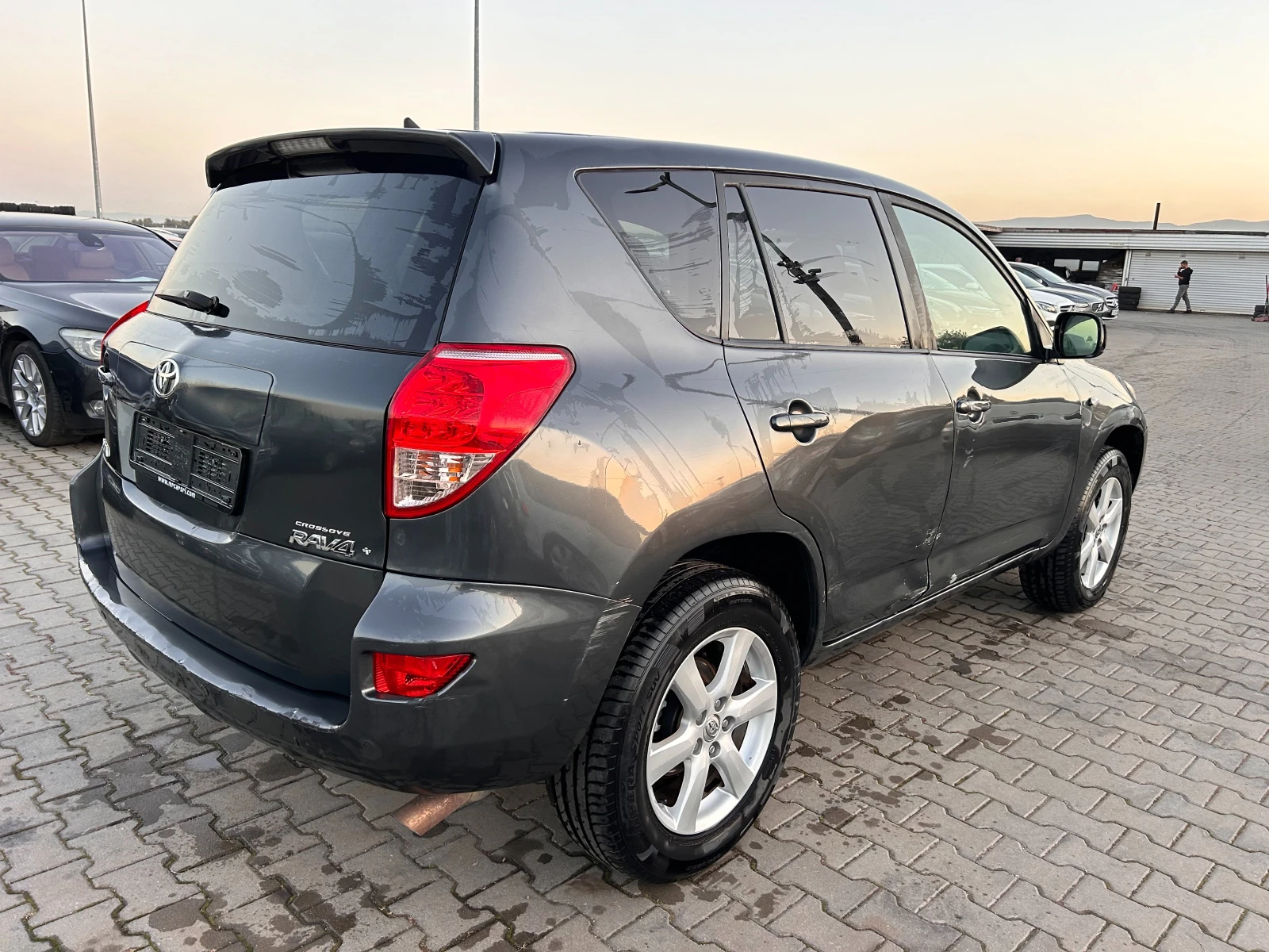 Toyota Rav4 2.0GAZ AVTOMAT/4X4/NAVI  - изображение 6