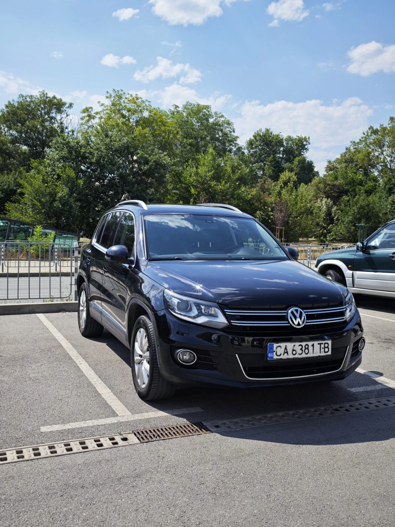 VW Tiguan 2.0 TDI 4x4 - изображение 3