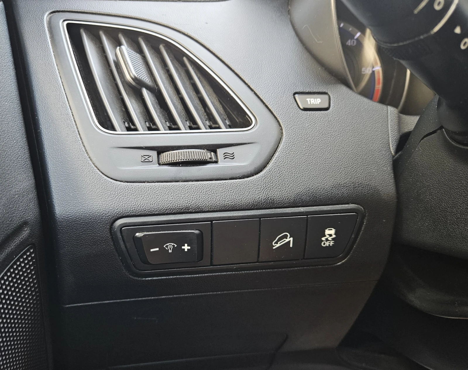 Hyundai IX35 1.7 CRDi - изображение 10