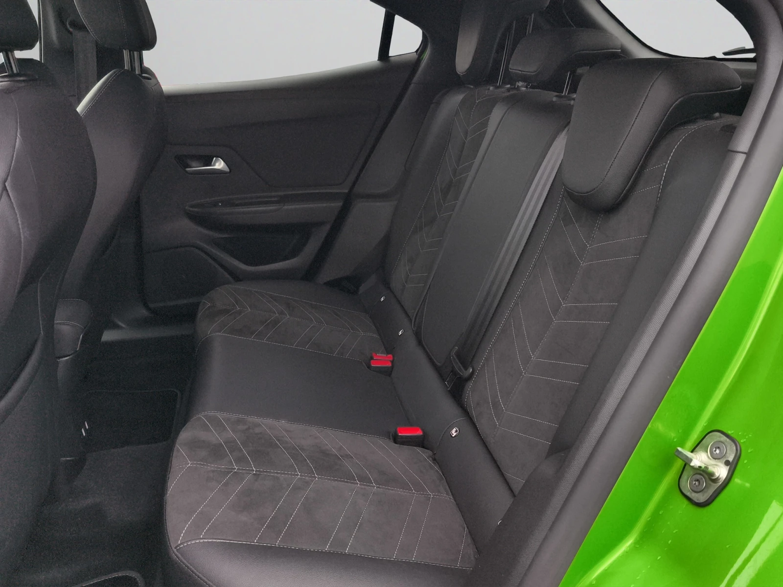 Opel Mokka 50kWh 136HP, снимка 12 - Автомобили и джипове - 54030549