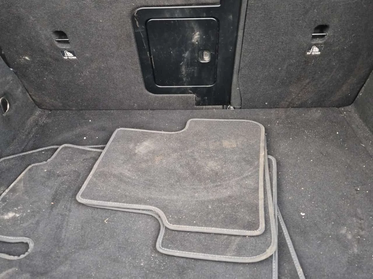 Mercedes-Benz GLA 250  4MATIC /CARFAX/Кожа/ПОдгрев/Панорама/Памет/2 Ключ, снимка 12 - Автомобили и джипове - 54046647