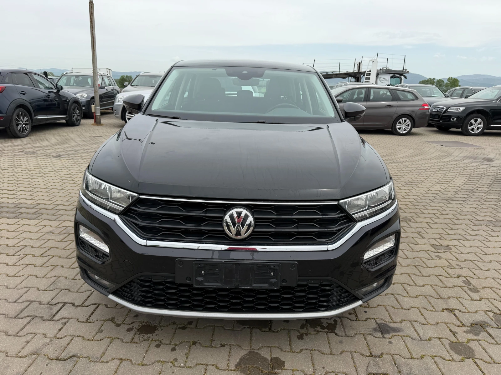 VW T-Roc 2.0TDI 4MOTION AVTOMAT/NAVI EURO 6, снимка 3 - Автомобили и джипове - 54471919