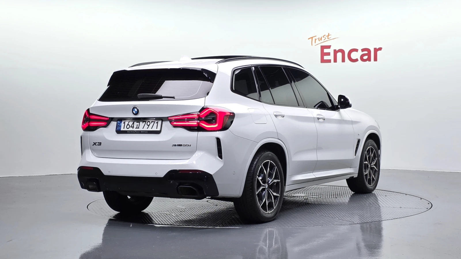 BMW X3 xDrive20i* BLIND SPOT* ЕЛ. БАГАЖНИК* КРАЙНА ЦЕНА, снимка 2 - Автомобили и джипове - 55236493