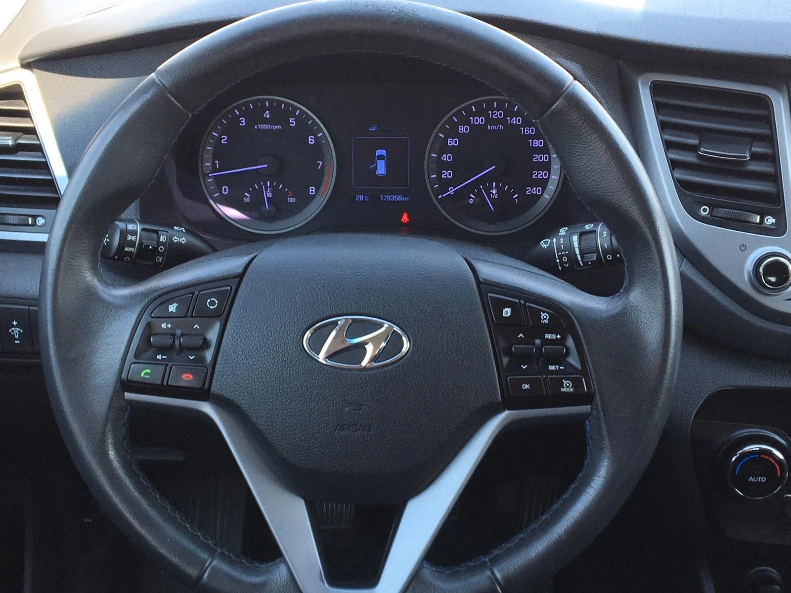 Hyundai Tucson 1.6 i ���������  | Mobile.bg � ����������� 7