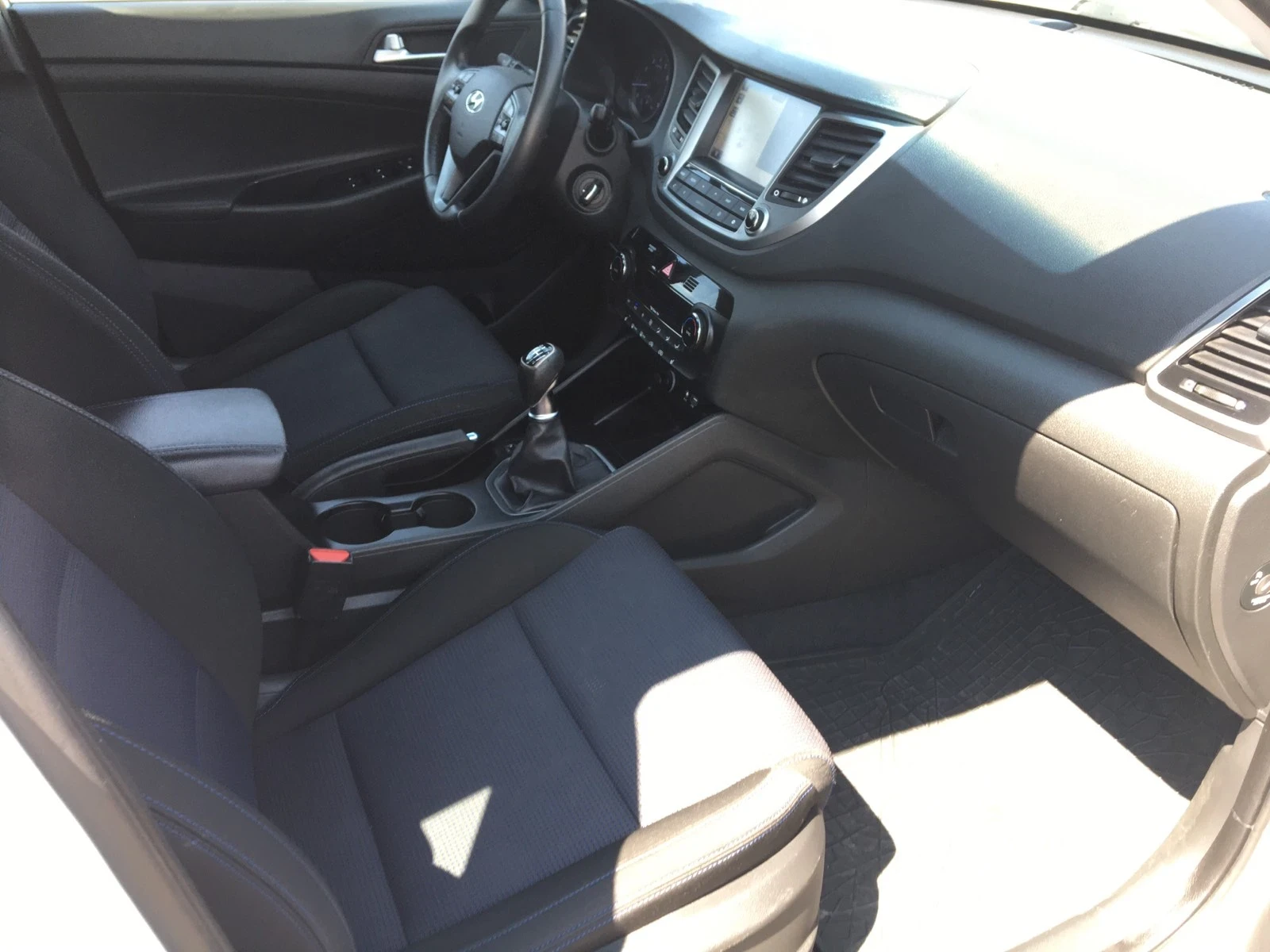 Hyundai Tucson 1.6 i ���������  | Mobile.bg � ����������� 12