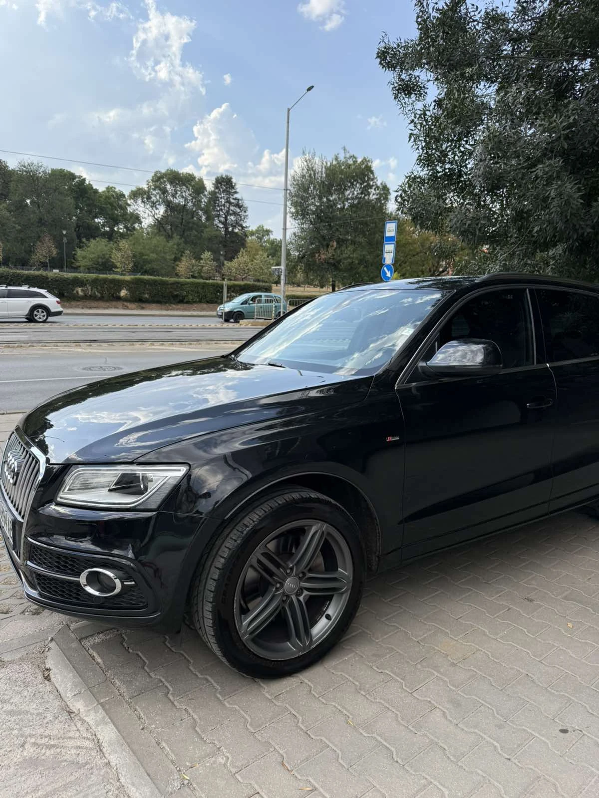 Audi Q5, снимка 3 - Автомобили и джипове - 55903355