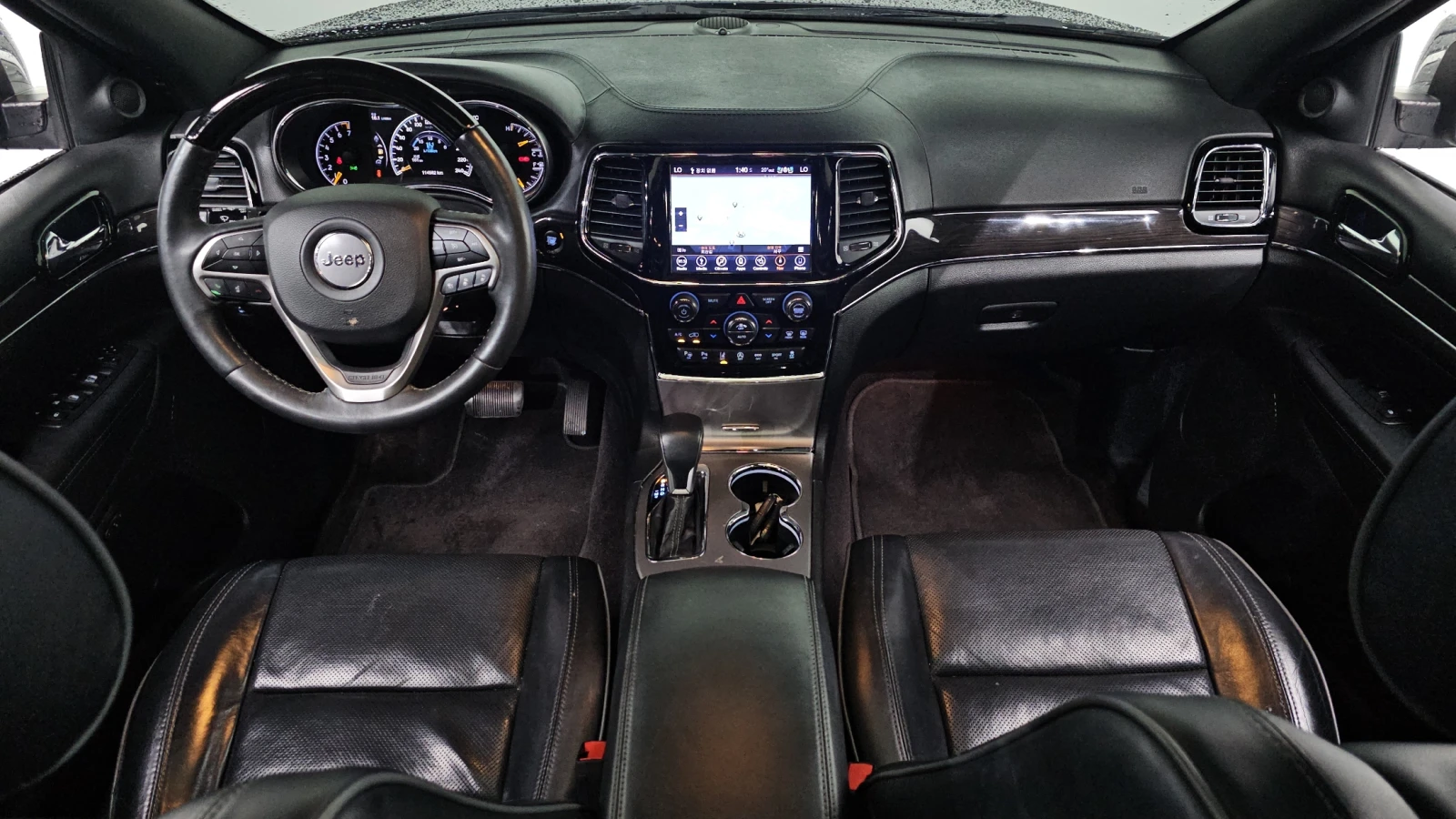 Jeep Grand cherokee OVERLAND ' DISTRONIC ' ОБДУХ, снимка 7 - Автомобили и джипове - 55903421