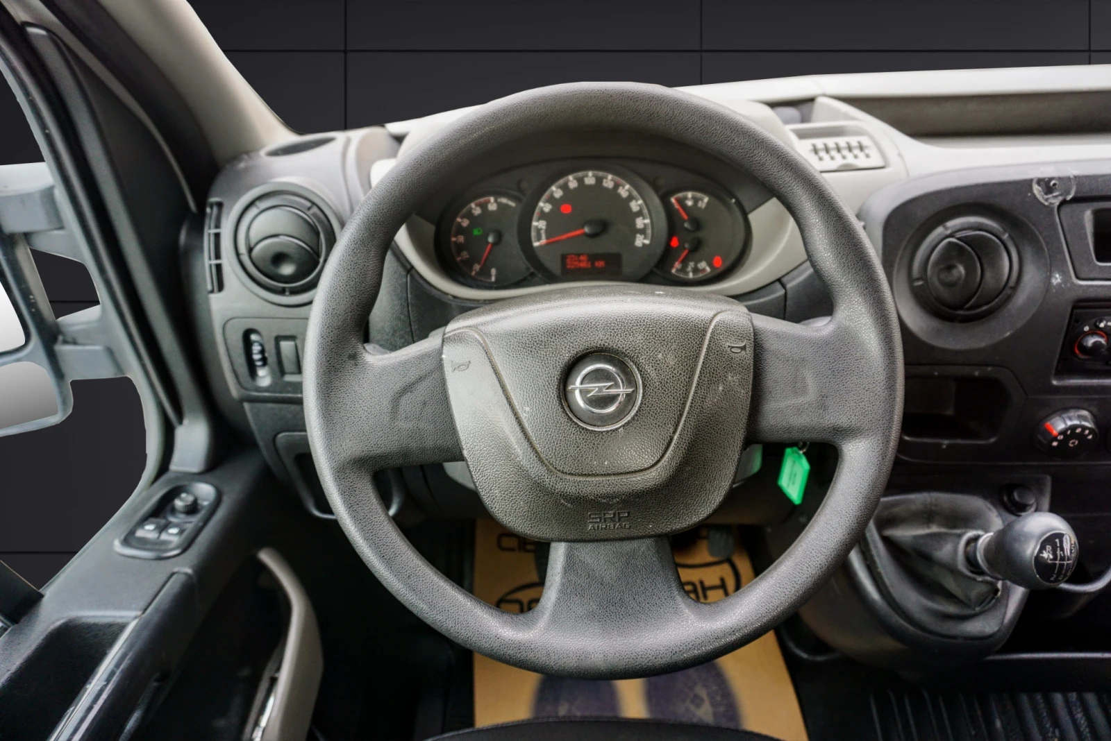 Opel Movano 2.3CDTI , снимка 8 - Бусове и автобуси - 54467115