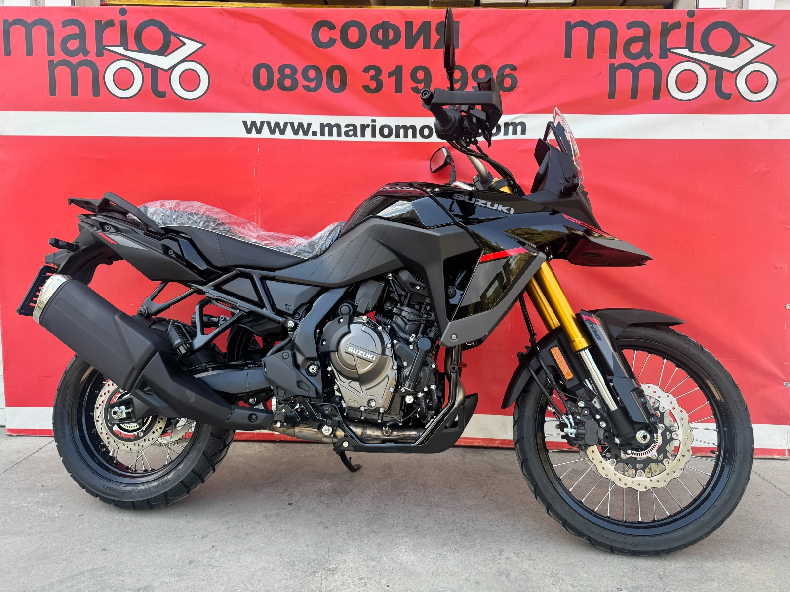 Suzuki V-strom 800 DE glass sparkle black