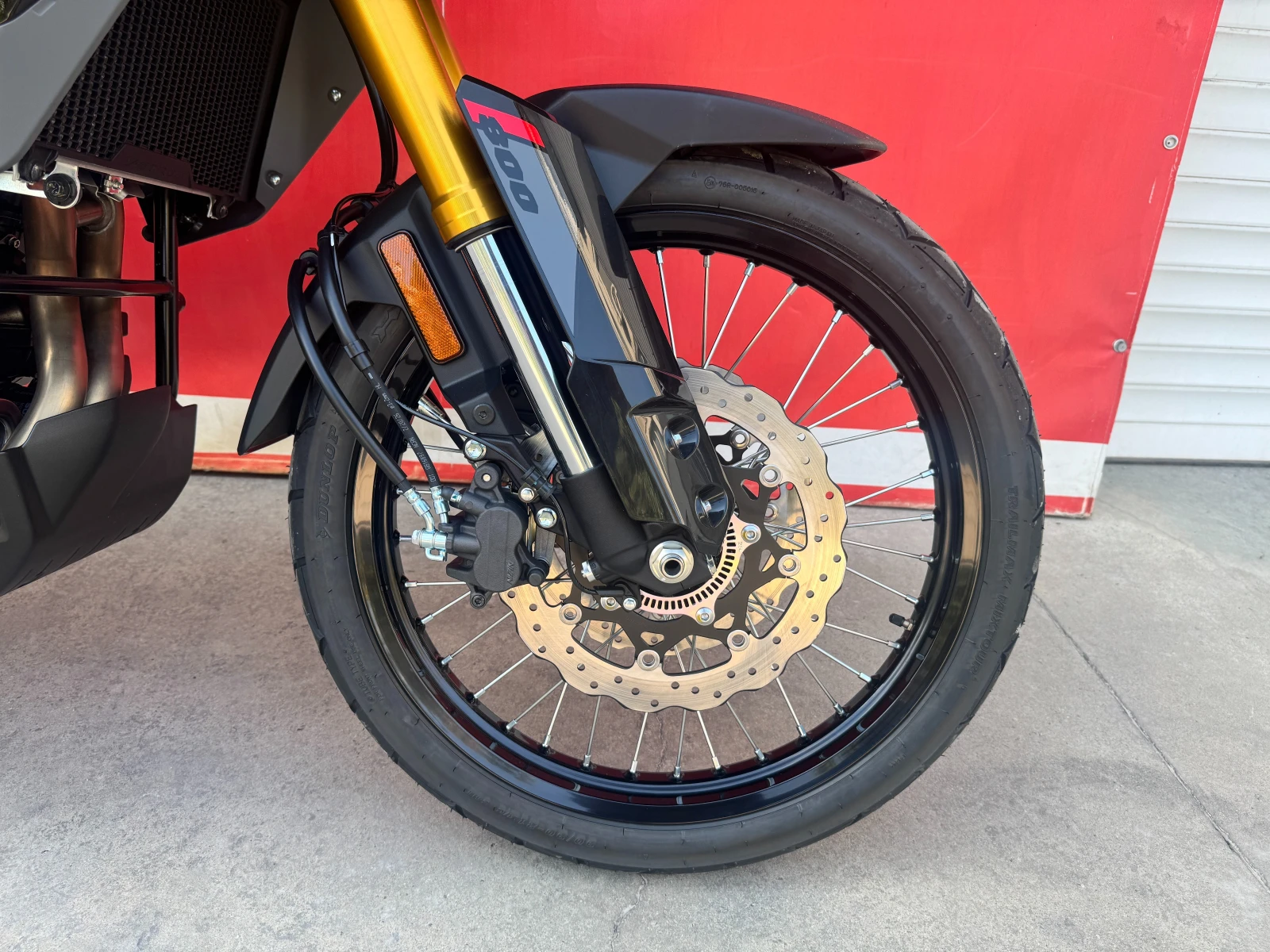 Suzuki V-strom 800 DE glass sparkle black, снимка 8 - Мотоциклети и мототехника - 56038178