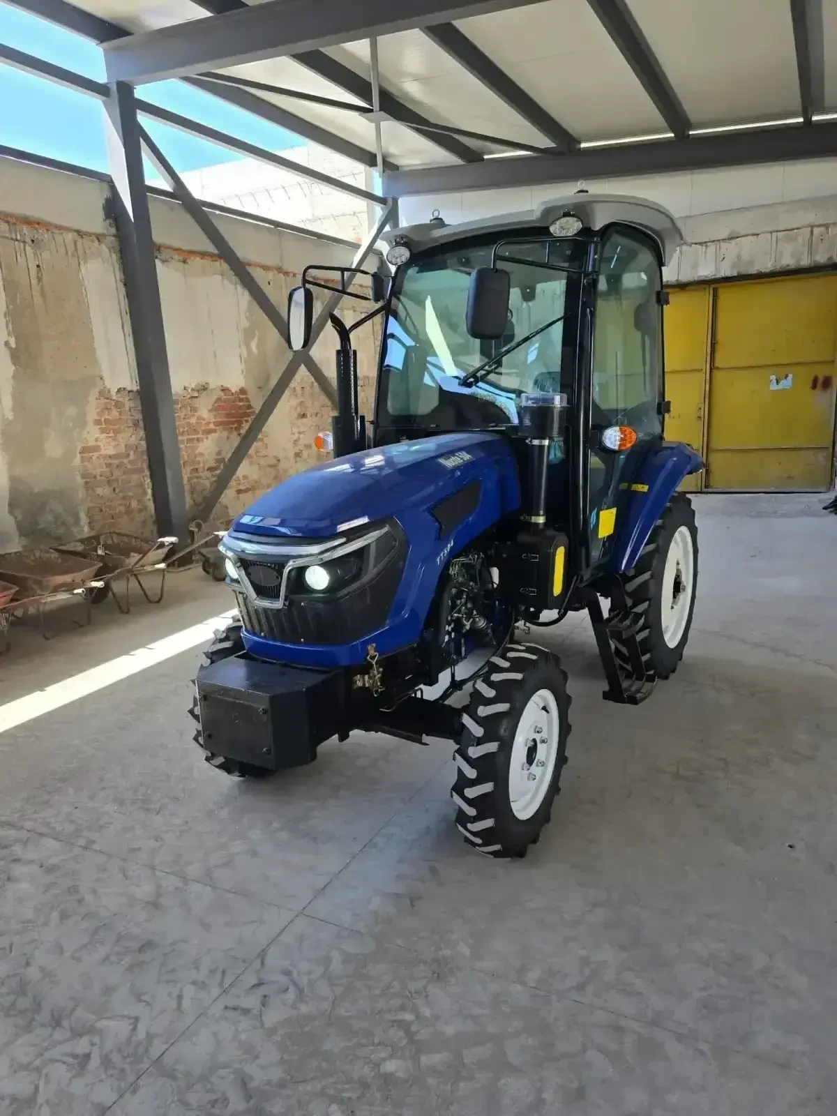 Трактор Друга марка NT 504, снимка 1