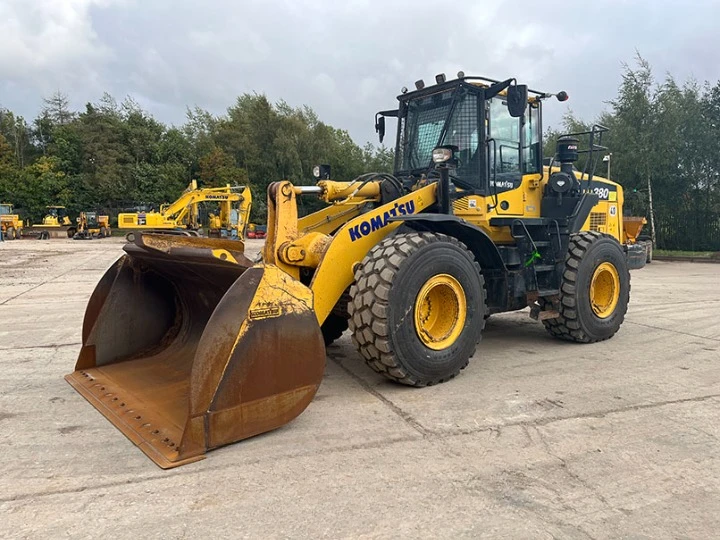 Челен товарач Komatsu WA380-8 - изображение 4