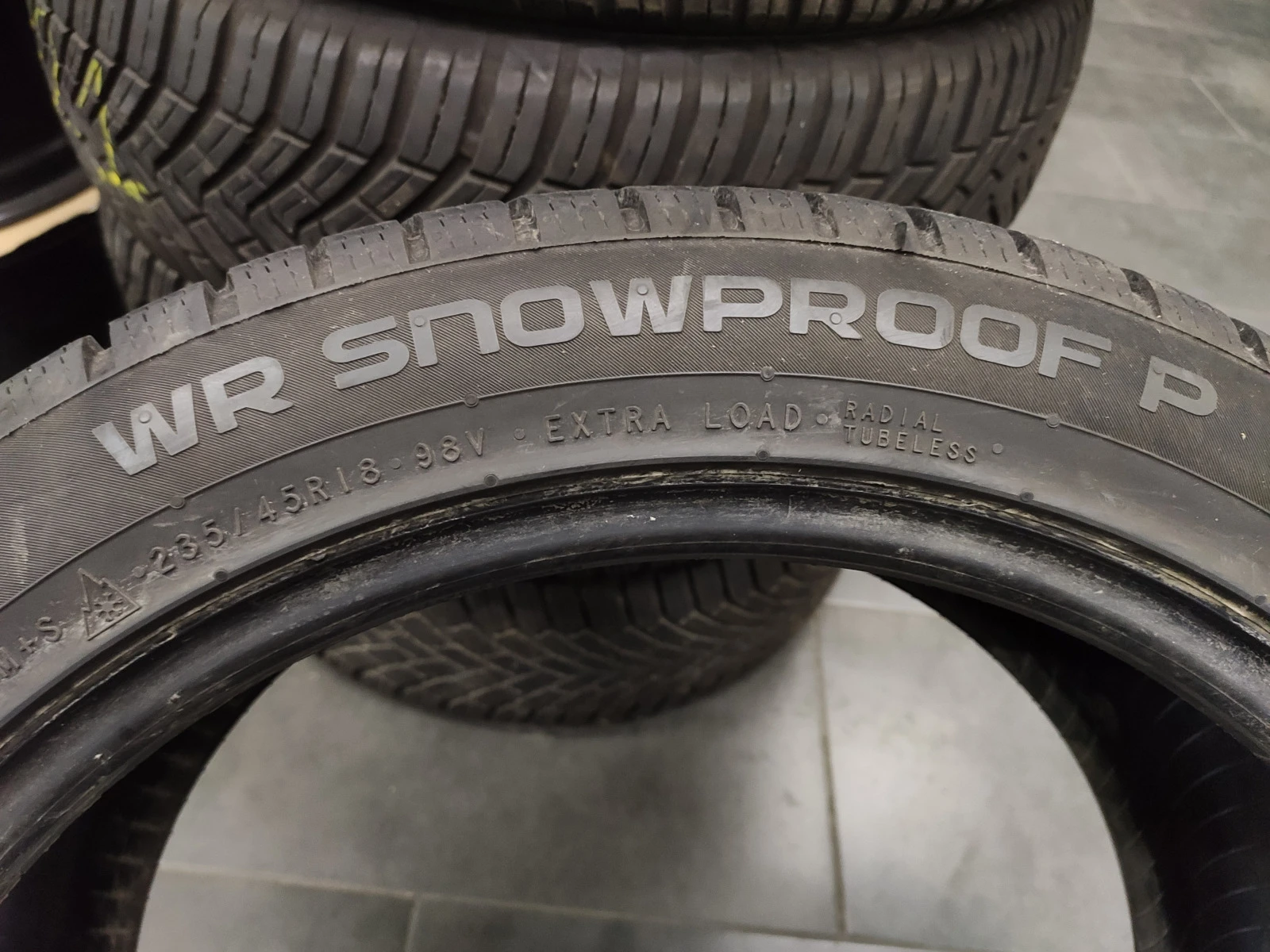  235/45R18 | Mobile.bg   4