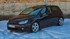VW Golf 1.6 DSG6 Bi-xenon, снимка 1