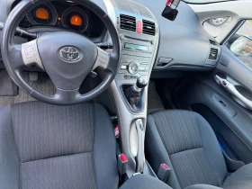 Toyota Auris, снимка 6