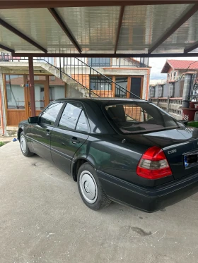 Mercedes-Benz C 180, снимка 1