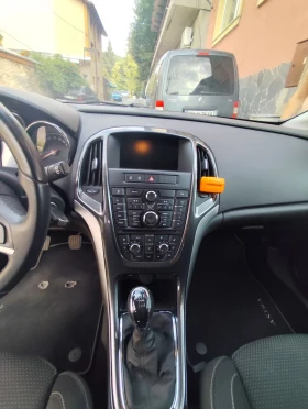 Opel Astra J 1.6 CTdi Sport tourer, снимка 10