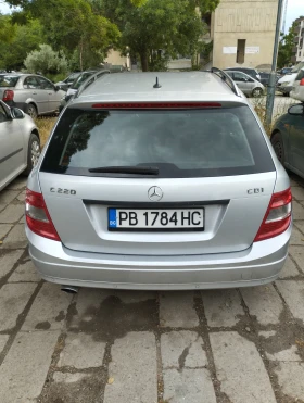 Mercedes-Benz C 220, снимка 8