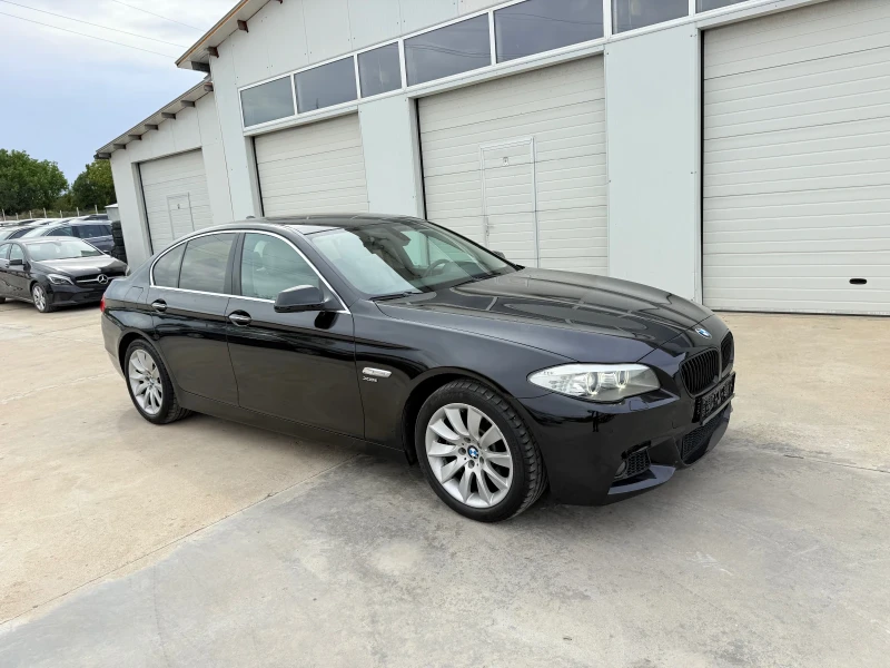 BMW 530 XD, M-Paket 4x4 UNIKAT, снимка 13 - Автомобили и джипове - 24976844