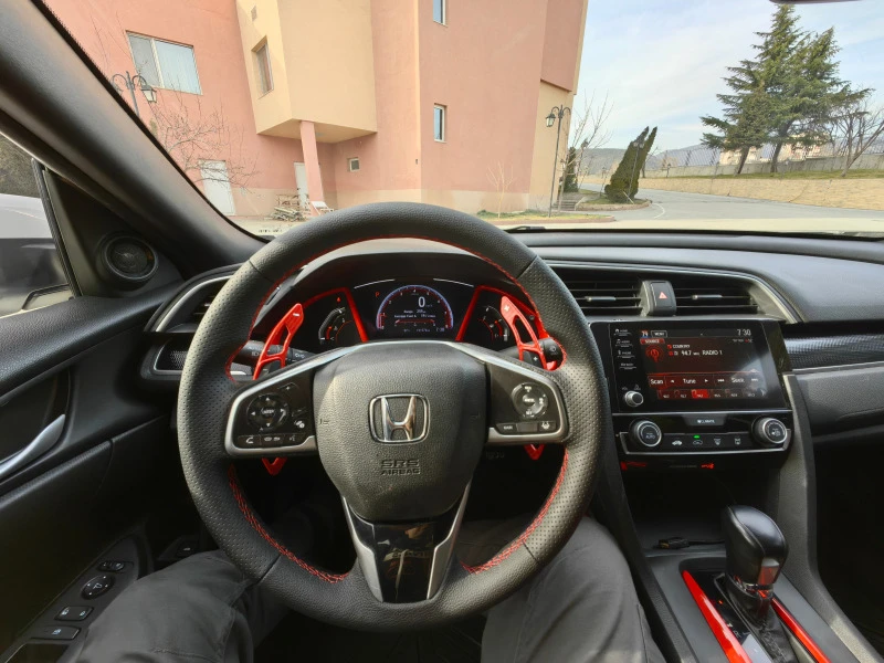 Honda Civic SPORT 2.0, снимка 10 - Автомобили и джипове - 45950551