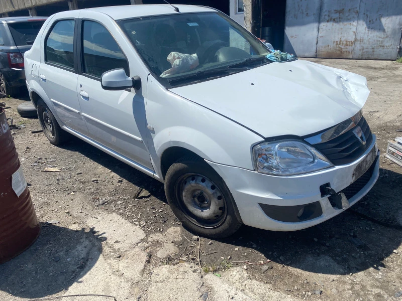 Dacia Logan 1.5dci, снимка 5 - Автомобили и джипове - 45388411