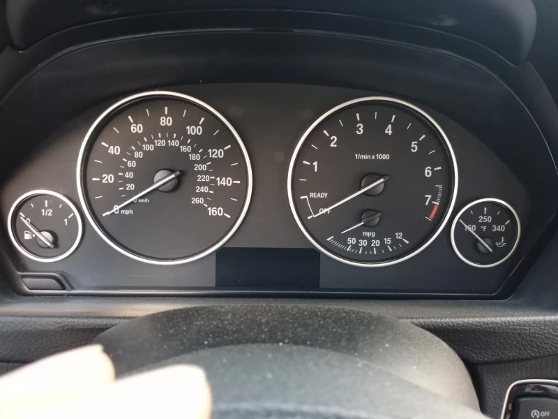 BMW 320 4х4, снимка 12 - Автомобили и джипове - 47310084