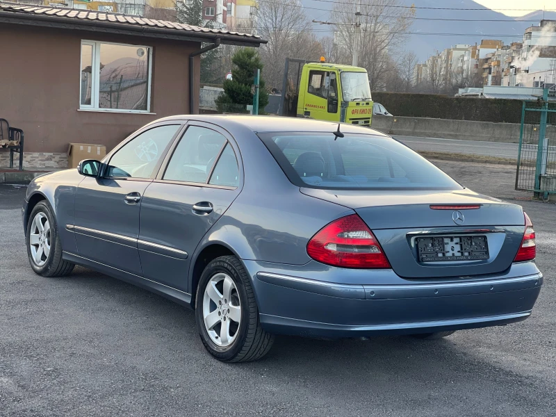 Mercedes-Benz E 320 CDi Avantgarde, снимка 4 - Автомобили и джипове - 48115996