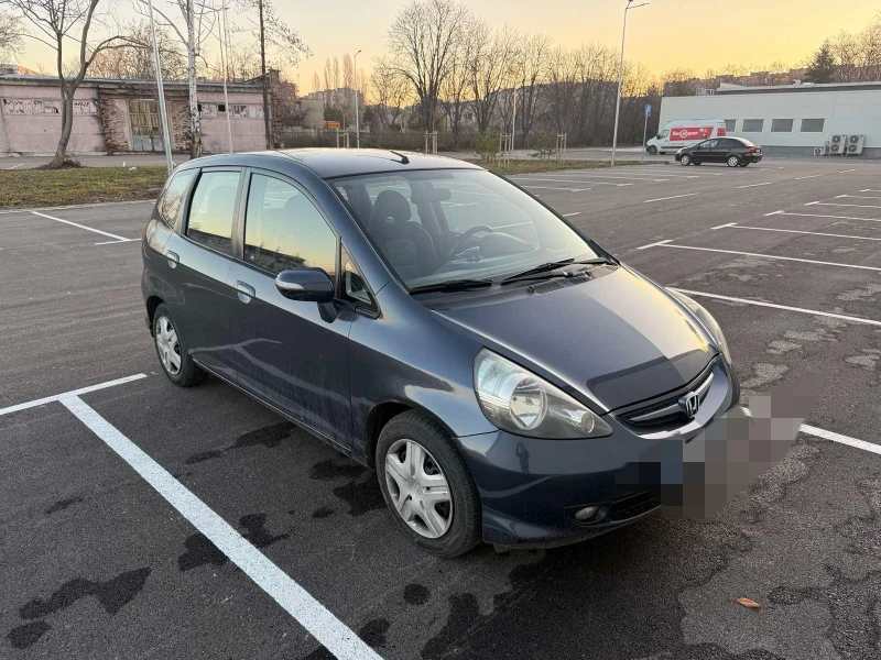 Honda Jazz, снимка 3 - Автомобили и джипове - 48384376