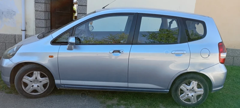 Honda Jazz, снимка 3 - Автомобили и джипове - 48615630