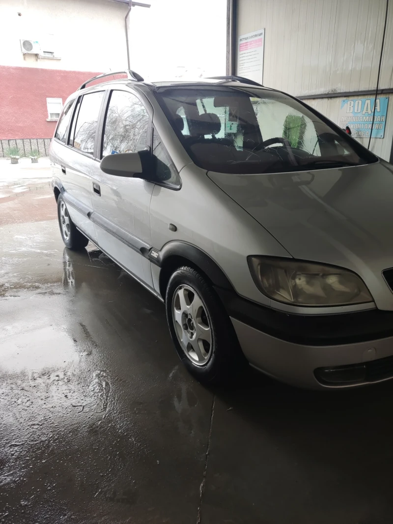 Opel Zafira, снимка 4 - Автомобили и джипове - 49281281