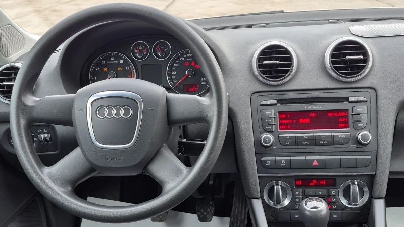 Audi A3 1.4T 109000км FACELIFT ОТЛИЧНО, снимка 13 - Автомобили и джипове - 49313776