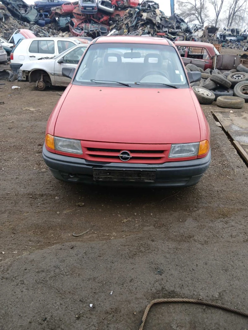 Opel Astra F, снимка 1 - Автомобили и джипове - 49458436