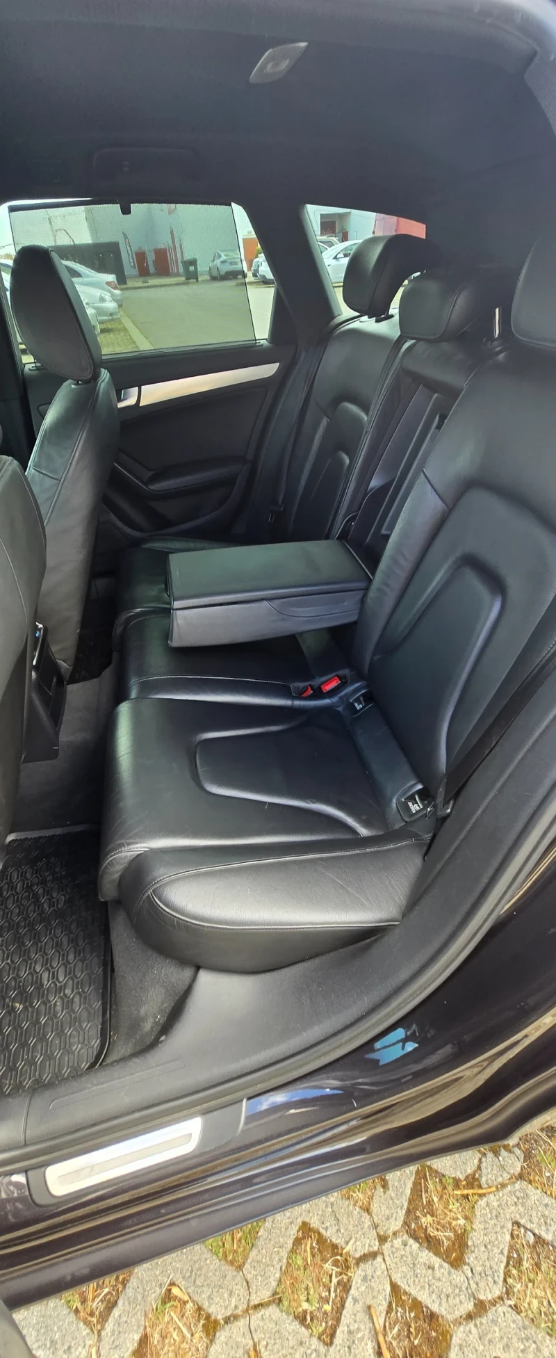 Audi A4 B8 3.2 AVANT, снимка 13 - Автомобили и джипове - 52081866