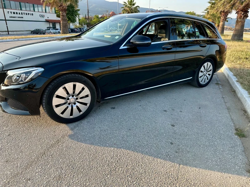 Mercedes-Benz C 300, снимка 3 - Автомобили и джипове - 52406173