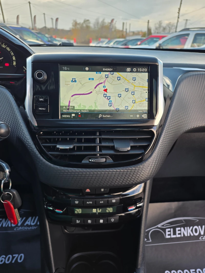 Peugeot 208 81774км 1.2I-110к.с EURO 6B-НАВИГАЦИЯ-ШВЕЙЦАРИЯ, снимка 11 - Автомобили и джипове - 52516031