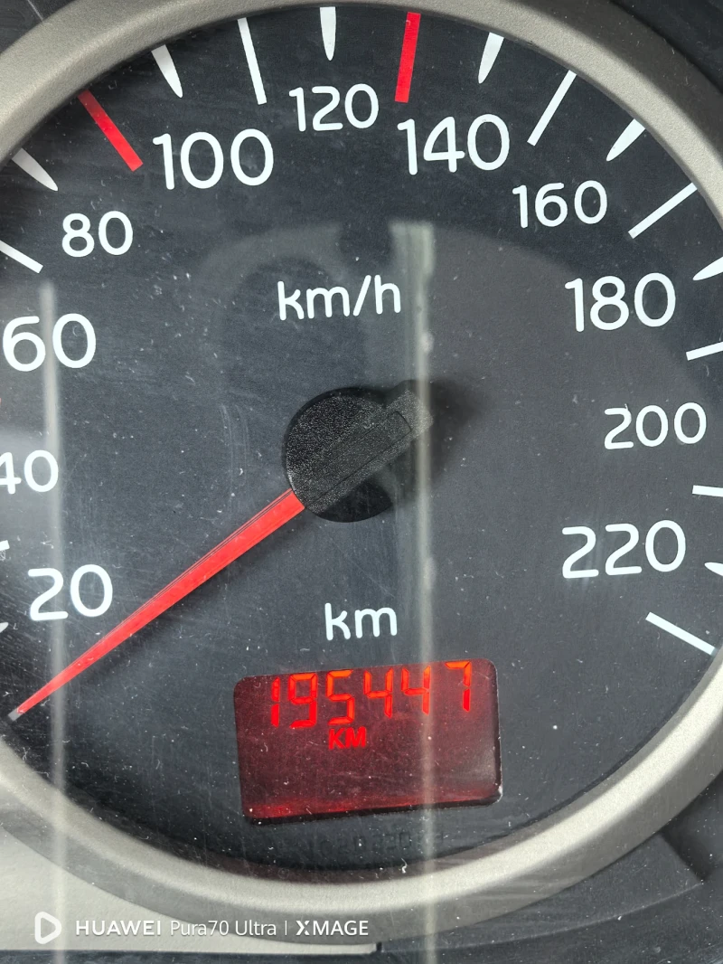 Renault Clio, снимка 10 - Автомобили и джипове - 52584150