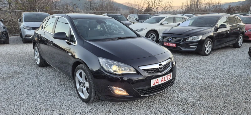 Opel Astra 1.6Т-180кс.АВТОМА, снимка 3 - Автомобили и джипове - 52849283