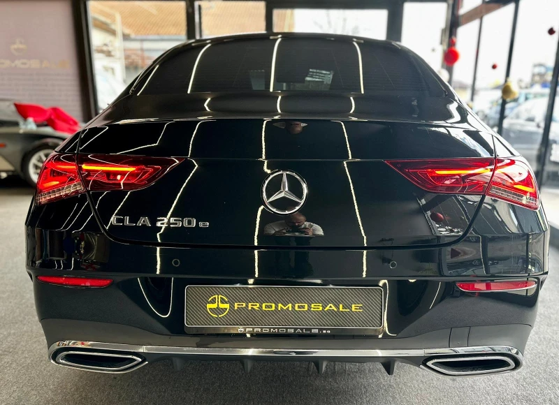 Mercedes-Benz CLA 250 е Coupe * AMG* Camera * Лизинг, снимка 5 - Автомобили и джипове - 53006620