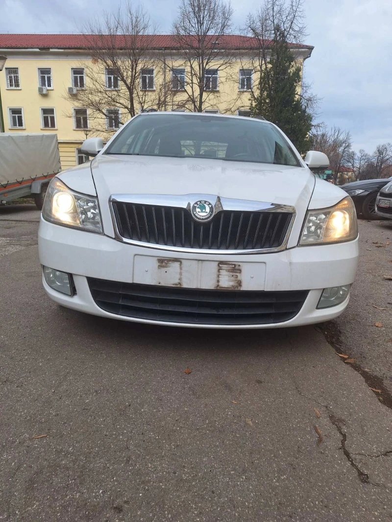 Skoda Octavia 1.6 TDI DSG AUTOMAT , снимка 14 - Автомобили и джипове - 53508552