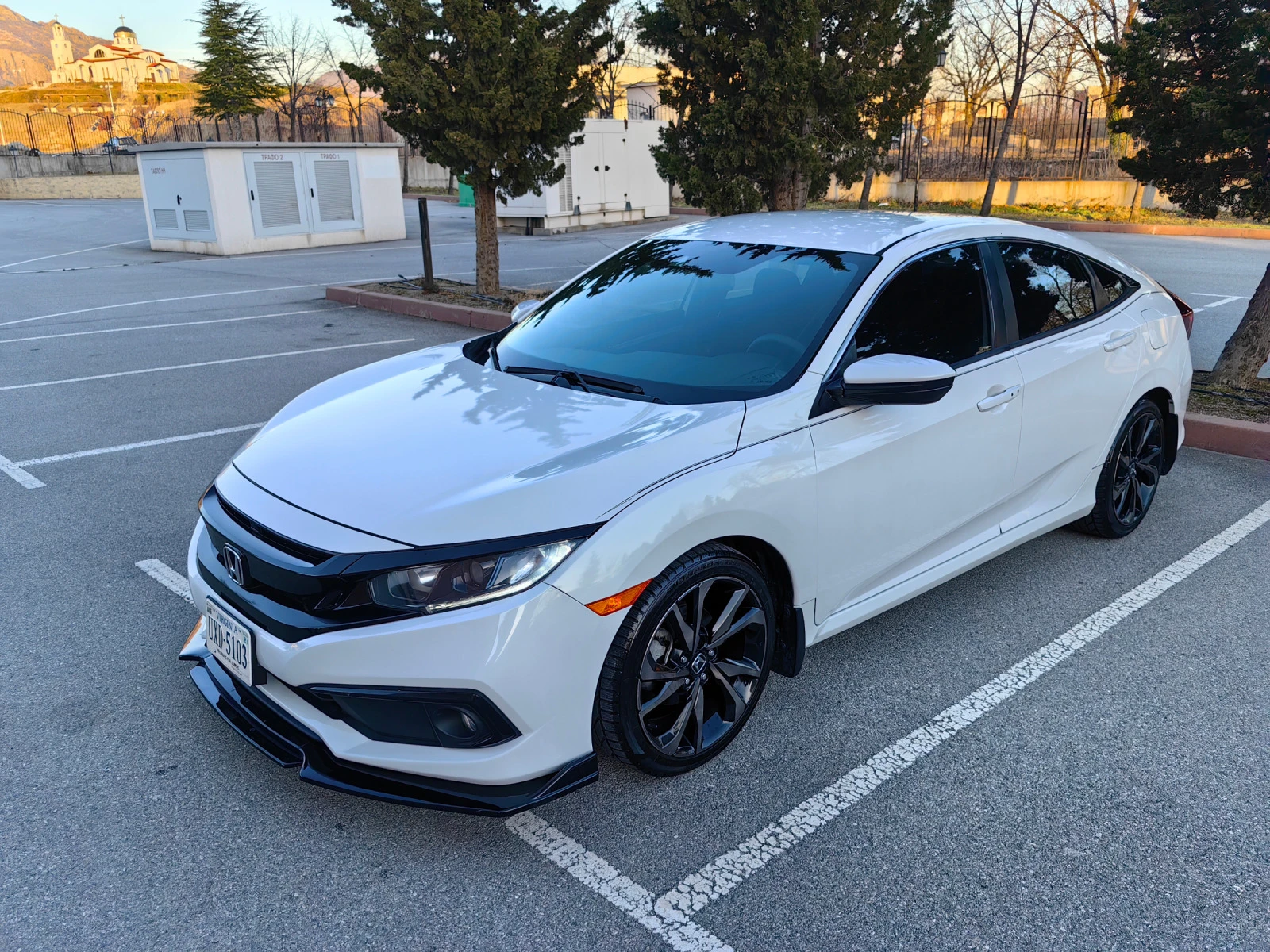 Honda Civic SPORT 2.0 - изображение 2