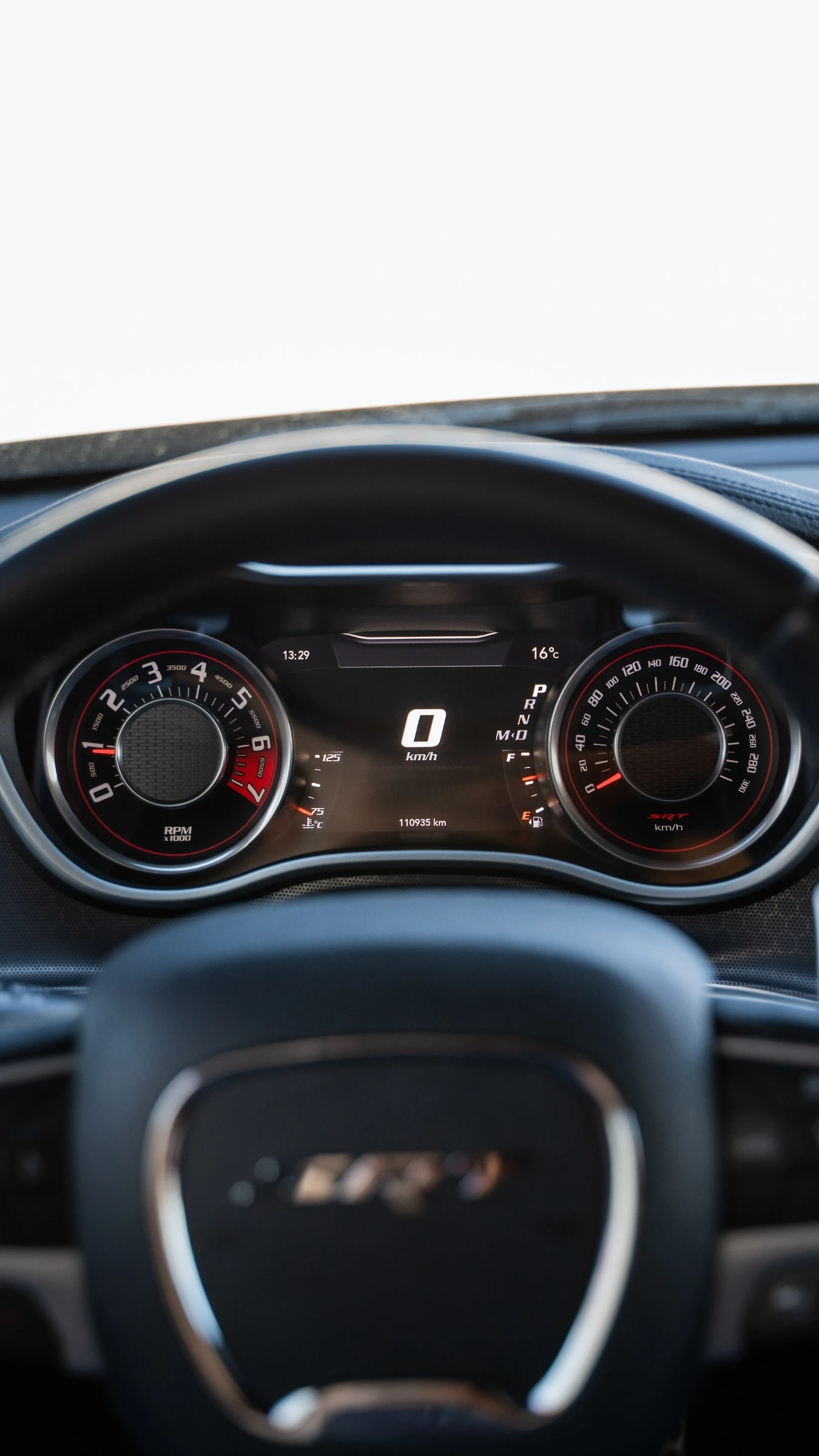 Dodge Challenger SRT Hemi 6.4 | Mobile.bg   15