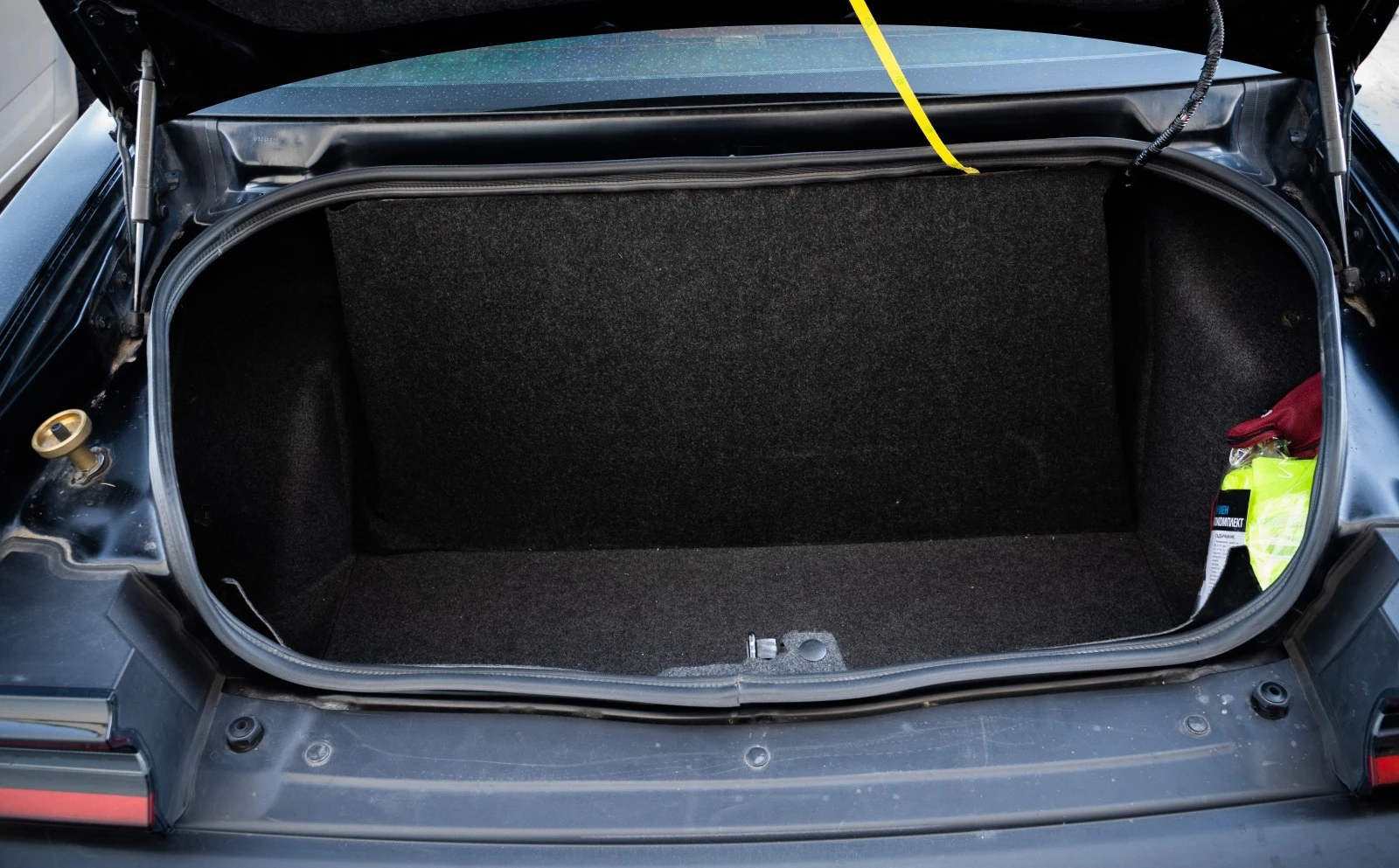 Dodge Challenger SRT Hemi 6.4 | Mobile.bg   12