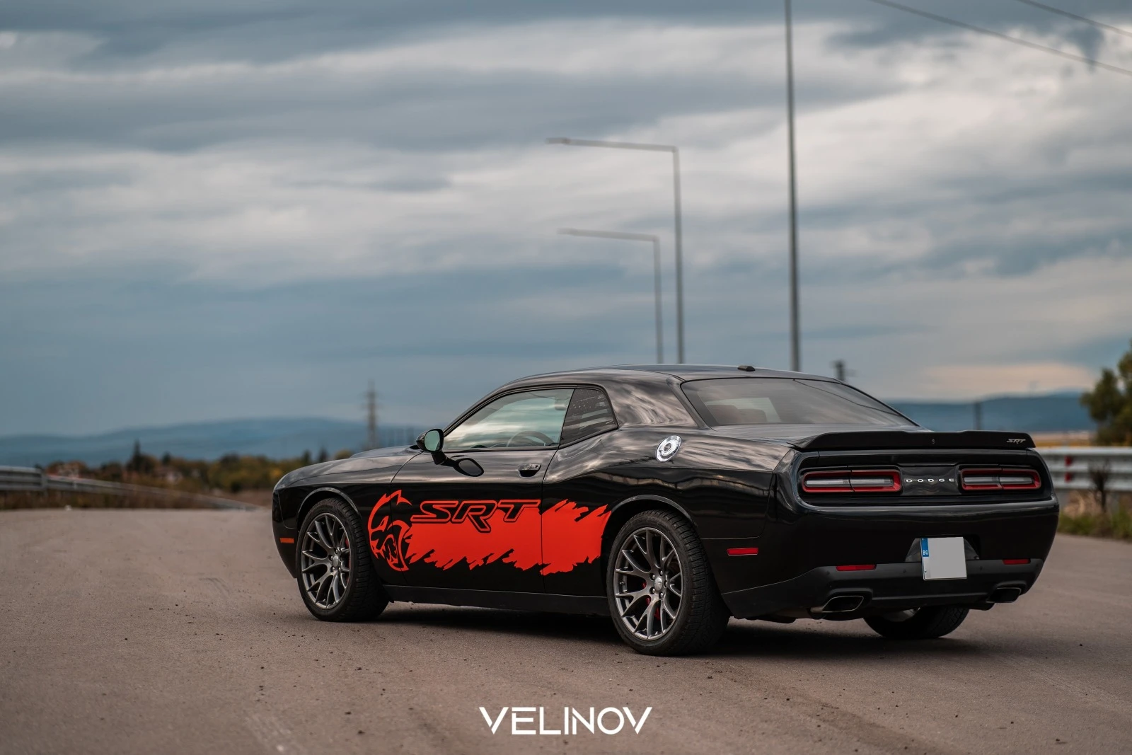 Dodge Challenger SRT Hemi 6.4 - изображение 3