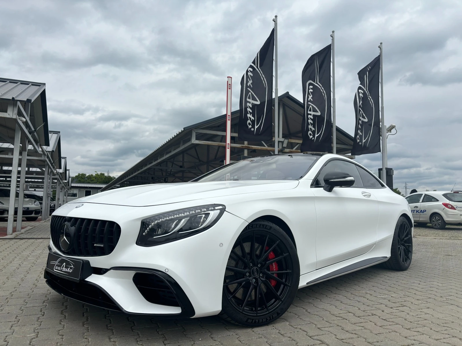 Mercedes-Benz S 63 AMG 4M#FACELIFT#SWAROWSKI#DESIGNO#PANO#SOFTCL#BURM#FUL - изображение 2