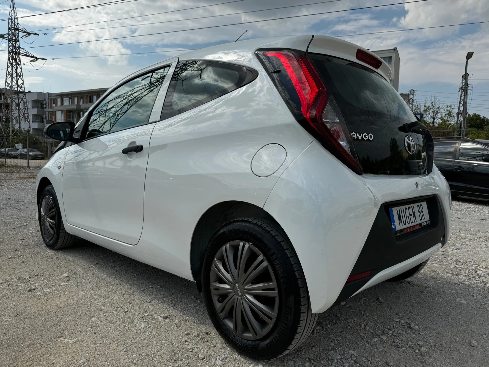 Toyota Aygo БЕНЗИН / 2019 / ЕВРО 6 - изображение 6