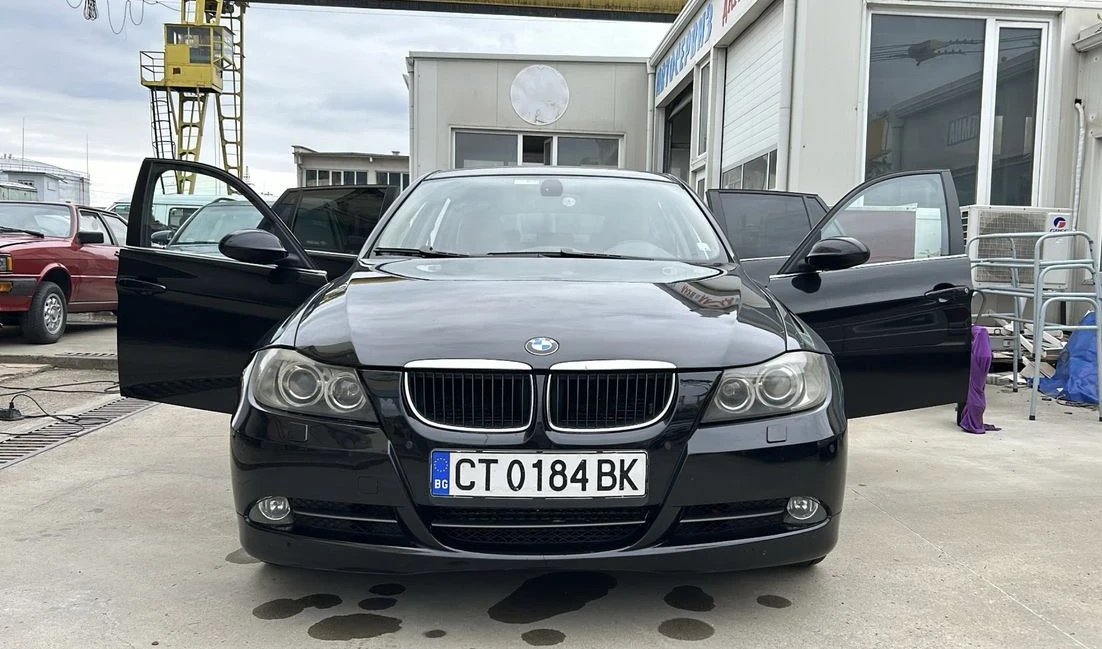 BMW 330 330XD 231кс - изображение 2