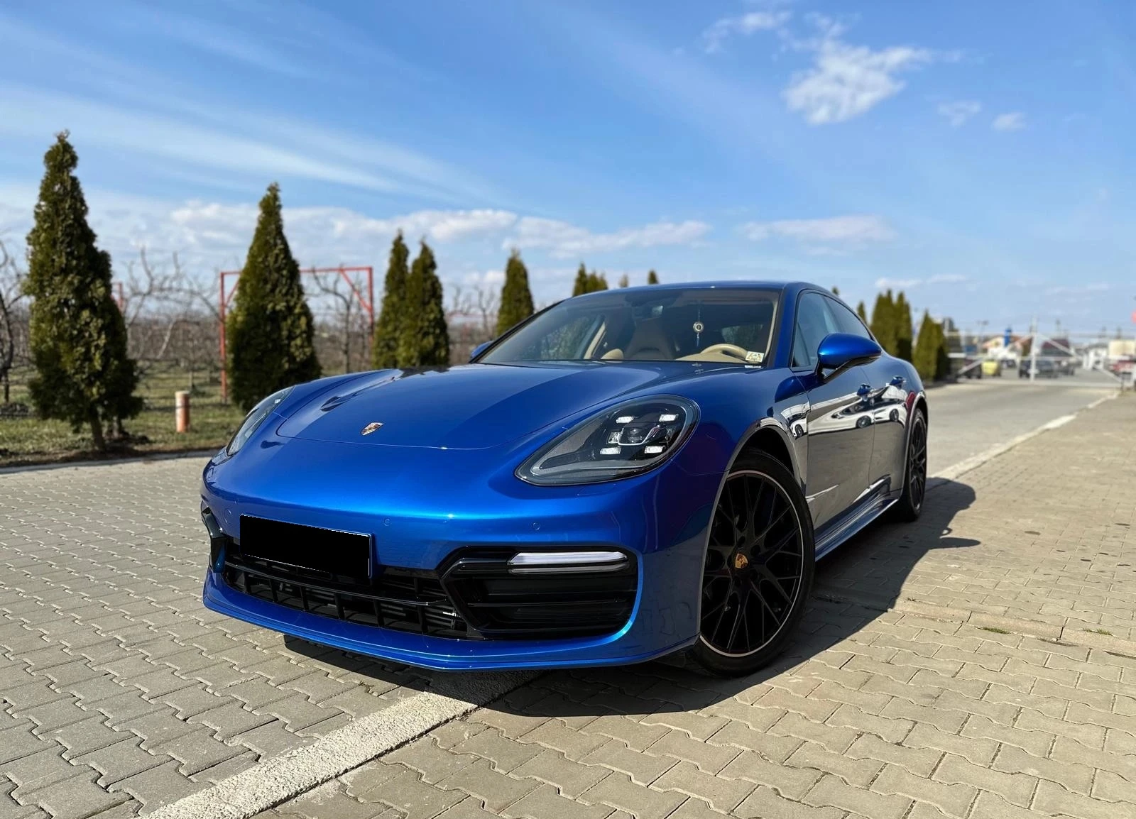 Porsche Panamera  4 - изображение 7