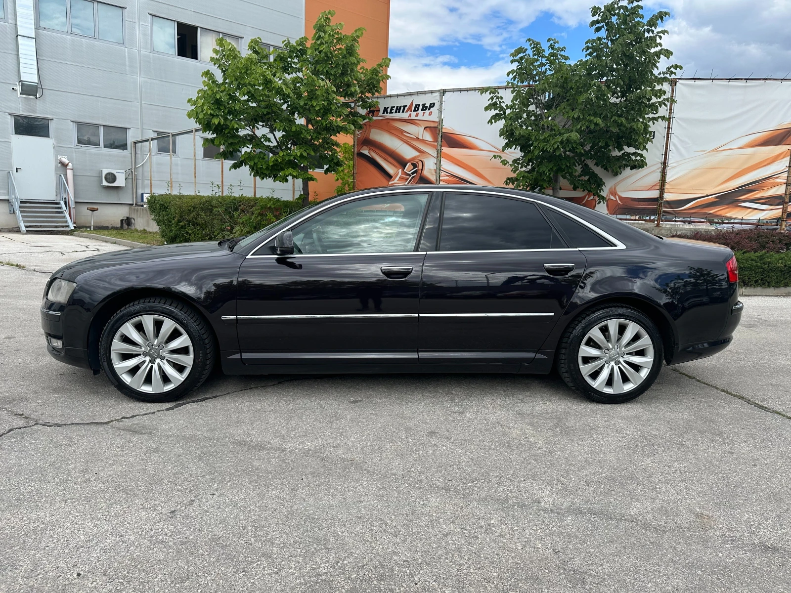 Audi A8 3.0d 233 к.с. - изображение 2