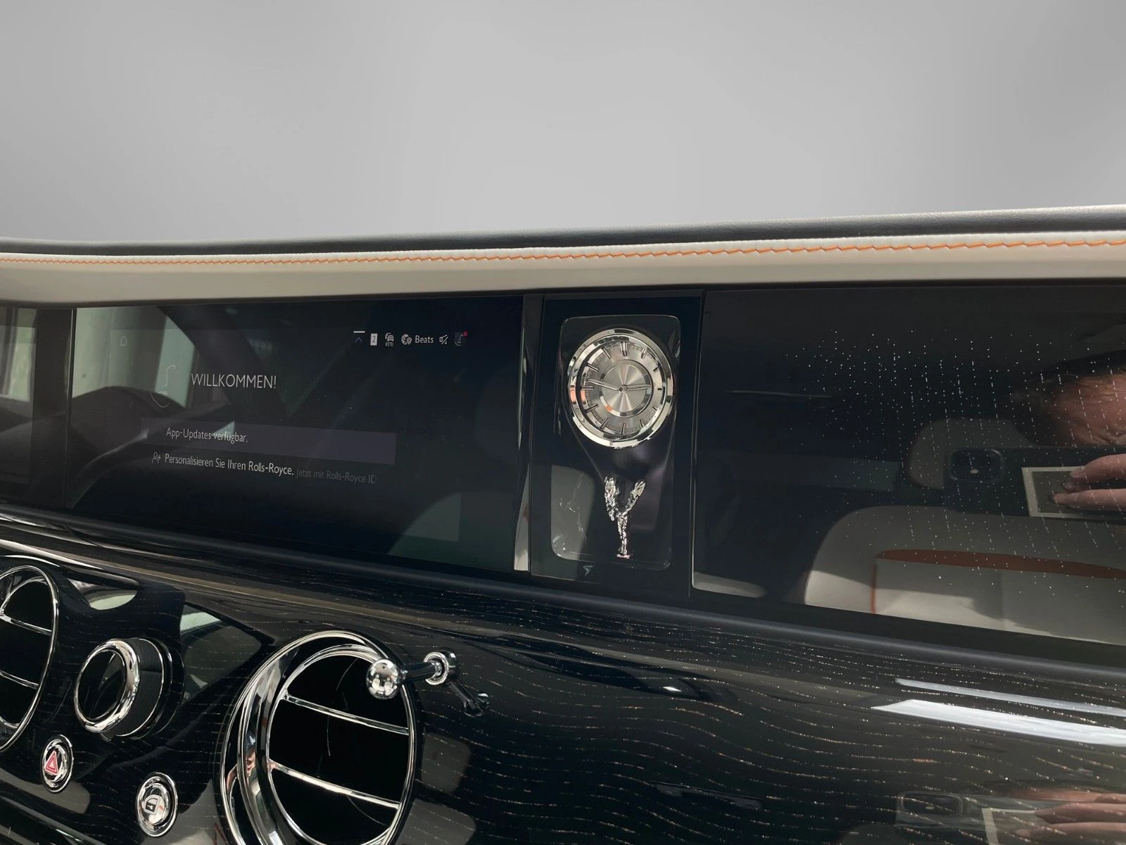 Rolls-Royce Ghost SERIES II/ FACELIFT/ BESPOKE/ STARLIGHT/ TV/  | Mobile.bg   13