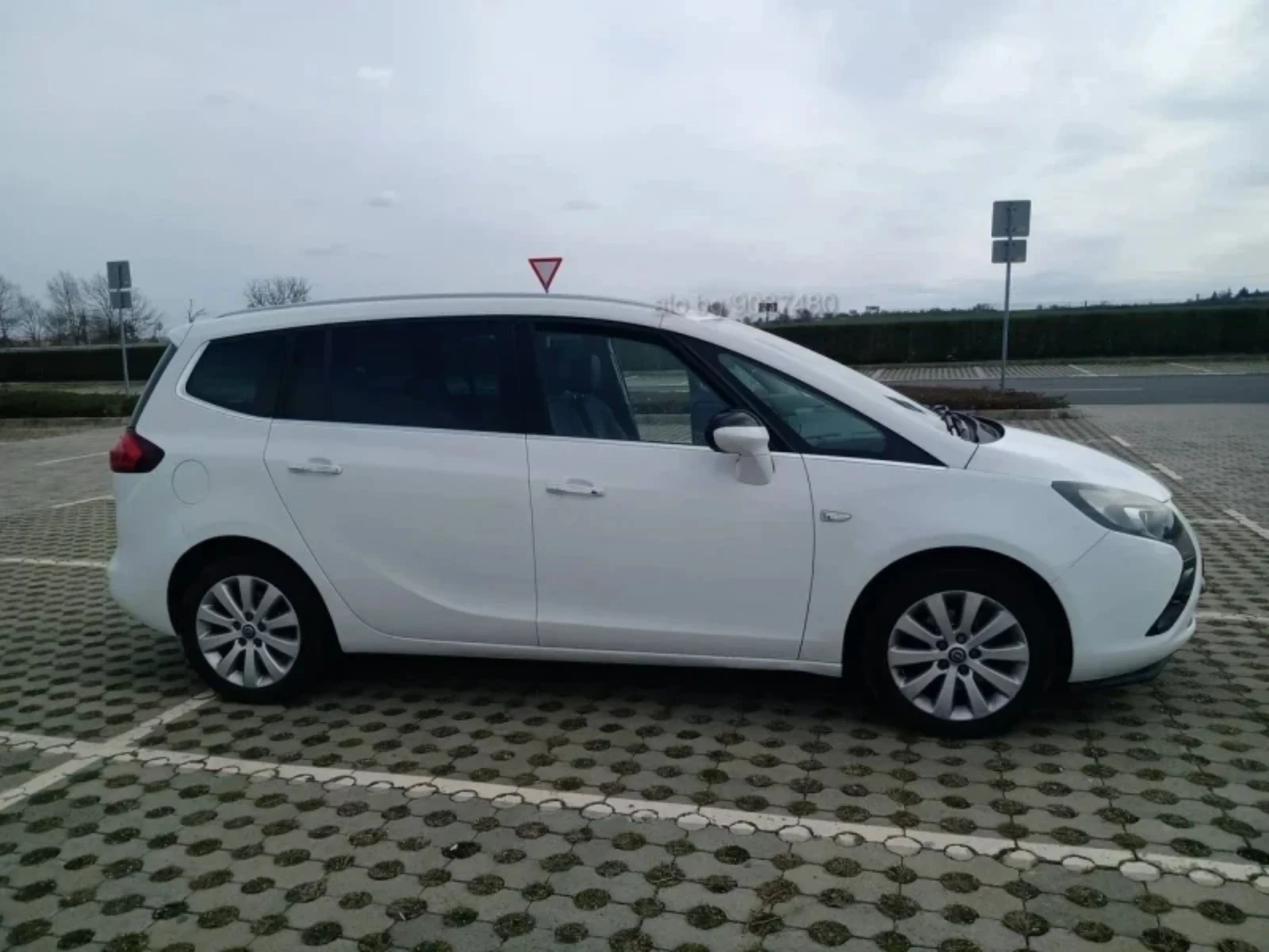 Opel Zafira 1.6 CNG  - изображение 3